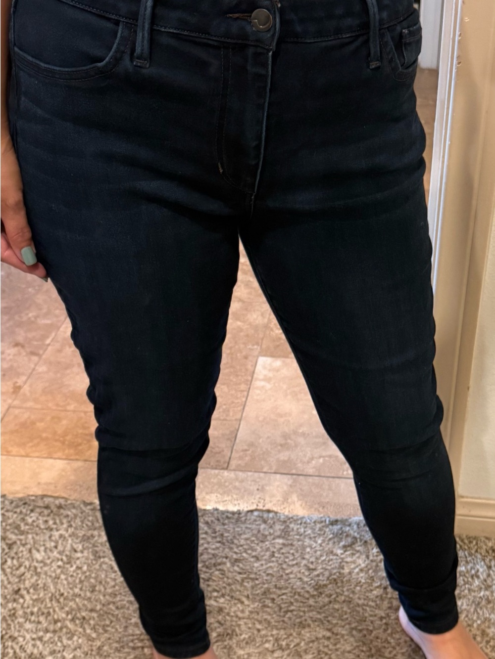 Joe's Jeans Men's Dark Denim Skinny Stretch Jeans Mid Rise
